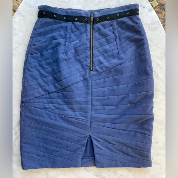 Tracy Reese pencil skirt, gathered, blue with black built-in grommet belt, sz2 - Picture 2 of 6